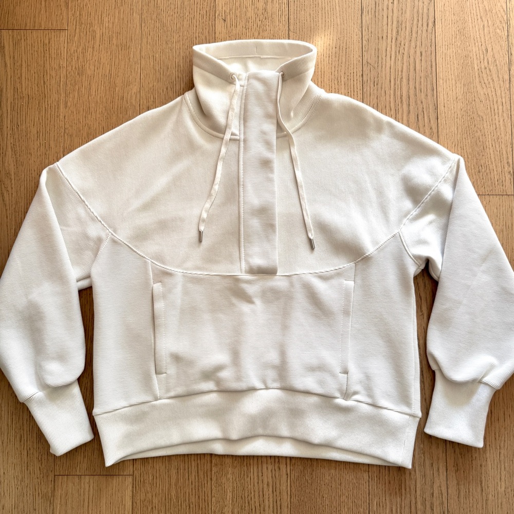 Calla Dicks Cream Zip Mock Top with Puff Sleeves NWOT - Size S